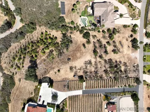 2 Skyridge #2, Poway, CA 92064 photo 2
