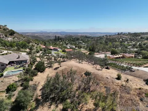 2 Skyridge #2, Poway, CA 92064 photo 3