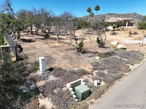 2 Skyridge #2, Poway, CA 92064 photo 12