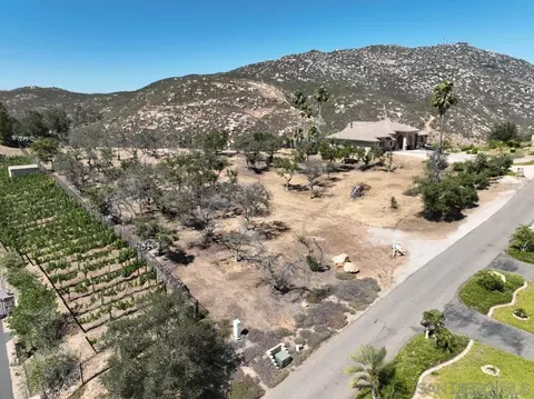 2 Skyridge #2, Poway, CA 92064 photo 4