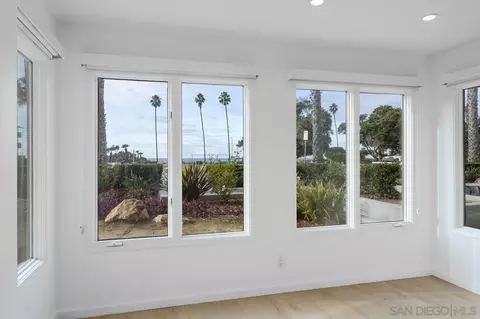 2120 Vallecitos #102, La Jolla, CA 92037 photo 30