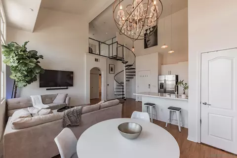3957 30th #519, San Diego, CA 92104