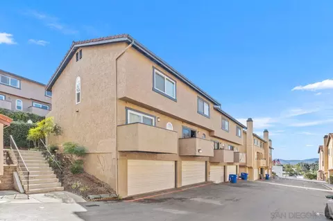 10781 Riderwood Ter #B, Santee, CA 92071