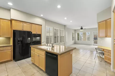 6363 Paseo Corono, Carlsbad, CA 92009 photo 13