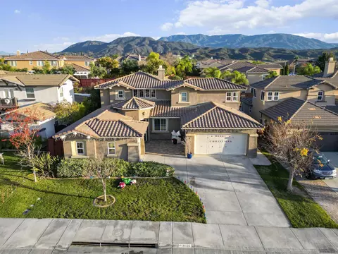 34135 Amici St, Temecula, CA 92592 photo 2