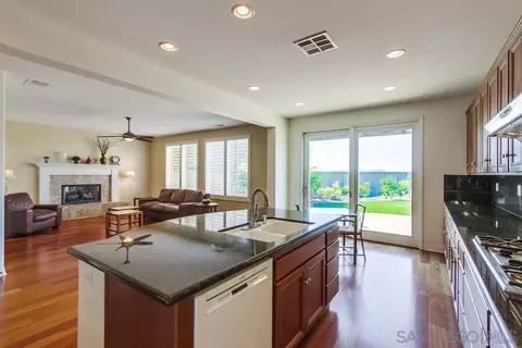 7530 Chicago Dr, La Mesa, CA 91941 photo 8