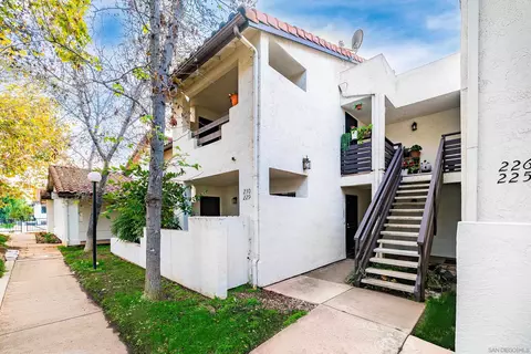 2425 Cranston Dr #230, Escondido, CA 92025 photo 3