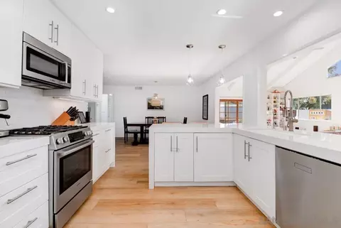 13069 Wanesta Dr, Poway, CA 92064 photo 9