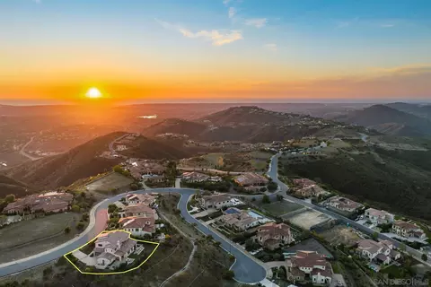 8668 Via Rancho Cielo, Rancho Santa Fe, CA 92067