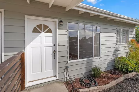 2519 Tuberose St, San Diego, CA 92105