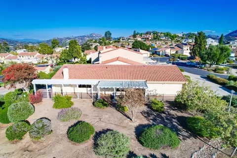 13434 The Sq, Poway, CA 92064 photo 3
