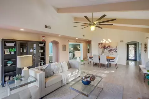 13434 The Sq, Poway, CA 92064 photo 11