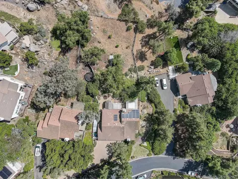 1335 Timberpond Dr, El Cajon, CA 92019 photo 5