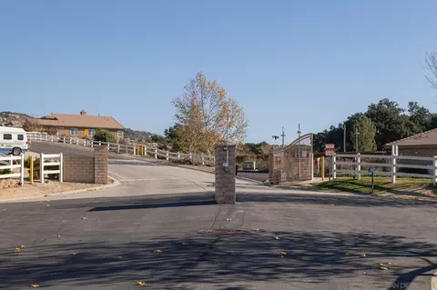 1259 Coast Oak Trl, Campo, CA 91906 photo 22