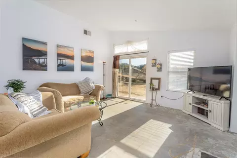 1259 Coast Oak Trl, Campo, CA 91906 photo 4