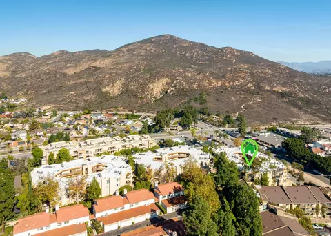 6960 Golfcrest Dr #B220, San Diego, CA 92119