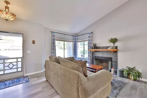 10246 Los Nopalitos, Lakeside, CA 92040 photo 37