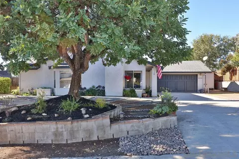 10246 Los Nopalitos, Lakeside, CA 92040 photo 2