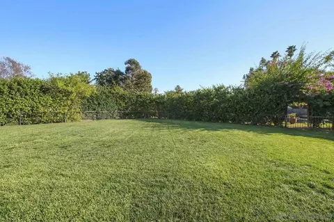 13219 Lakeshore Dr, Lakeside, CA 92040 photo 24