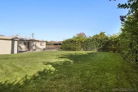 13219 Lakeshore Dr, Lakeside, CA 92040 photo 23