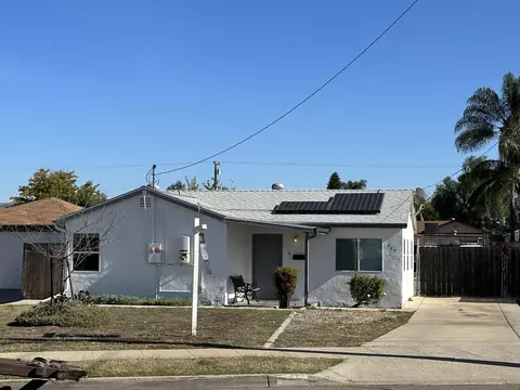 525 Prescott Ave, El Cajon, CA 92020