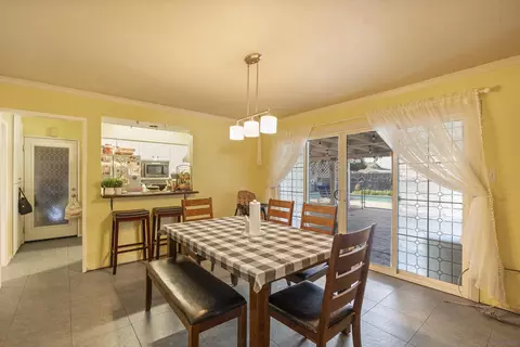 4442 Elora Ct, Riverside, CA 92503 photo 9