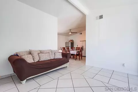2871 Hypoint Ave, Escondido, CA 92027 photo 11