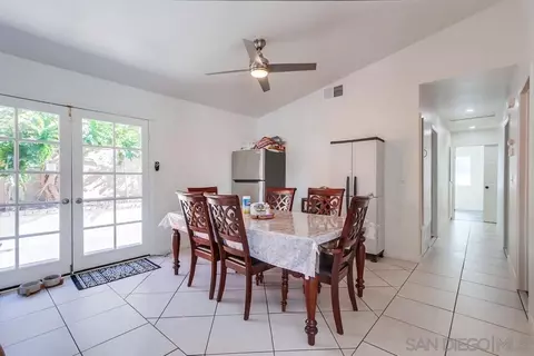 2871 Hypoint Ave, Escondido, CA 92027 photo 12