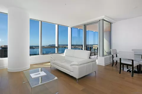 888 W E St #2503, San Diego, CA 92101
