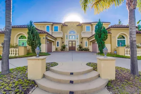 11662 Big Canyon Ln, San Diego, CA 92131