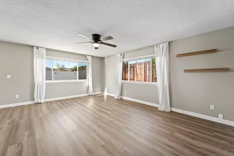 10250 Avanti Ave, Santee, CA 92071 photo 5