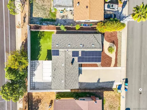 10250 Avanti Ave, Santee, CA 92071 photo 3