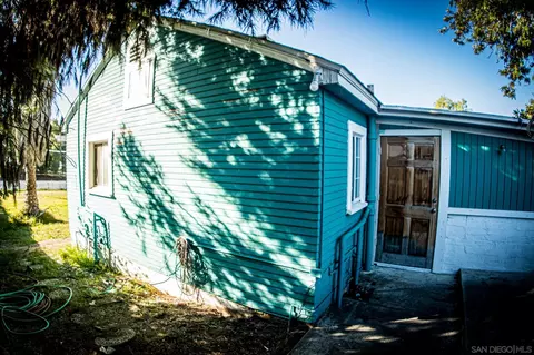 9158 Rosedale Dr, Spring Valley, CA 91977 photo 4