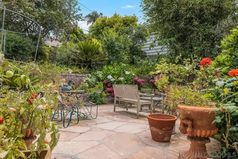 1556 Virginia Way, La Jolla, CA 92037 photo 6