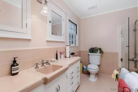 1556 Virginia Way, La Jolla, CA 92037 photo 22