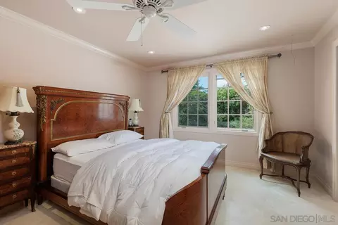 1556 Virginia Way, La Jolla, CA 92037 photo 18