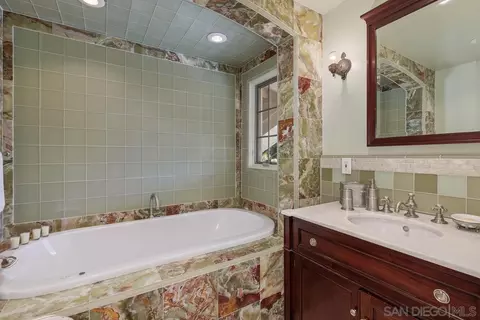 1556 Virginia Way, La Jolla, CA 92037 photo 28