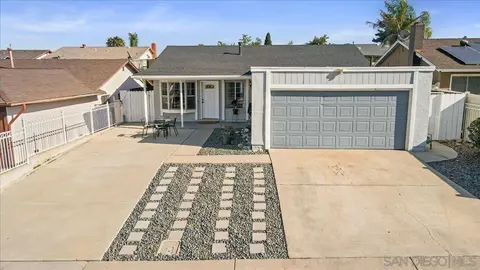 331 Treewood, San Diego, CA 92114