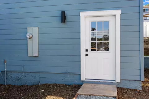 4573 Acacia Ave, La Mesa, CA 91941 photo 34