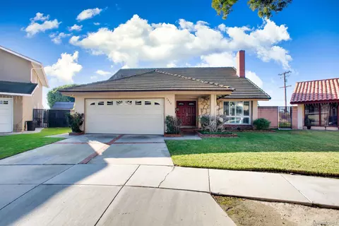 3420 E Saint Francis Pl, Long Beach, CA 90805