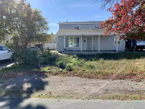 7415 Roosevelt Ave, Lemon Grove, CA 91945