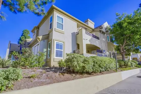 2015 Lakeridge Cir #102, Chula Vista, CA 91913