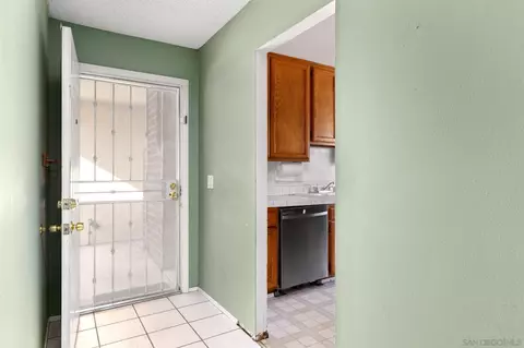 7968 Woodpecker Way, Santee, CA 92071 photo 4