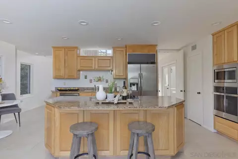 7616 Eads Ave, La Jolla, CA 92037 photo 13