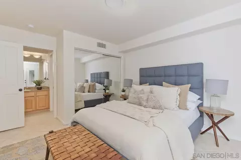 7616 Eads Ave, La Jolla, CA 92037 photo 27