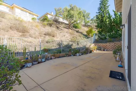10421 Magical Waters Ct, Spring Valley, CA 91978 photo 30
