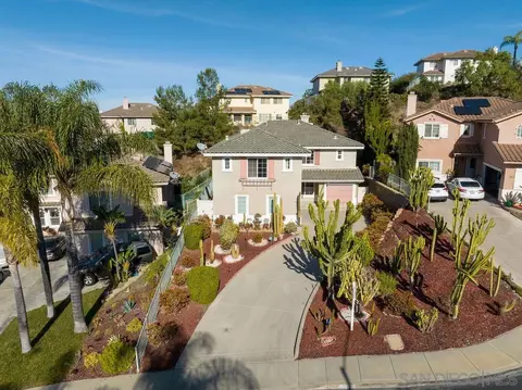 10421 Magical Waters Ct, Spring Valley, CA 91978 photo 2