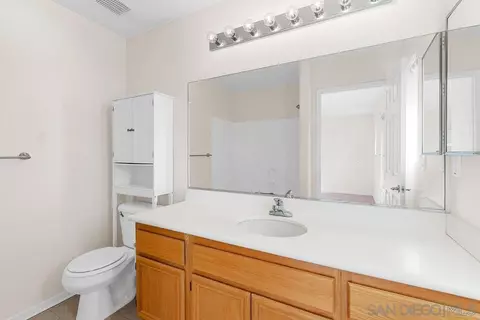 10421 Magical Waters Ct, Spring Valley, CA 91978 photo 22