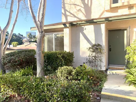 3175 Evening Way UNIT A, La Jolla, CA 92037 photo 5