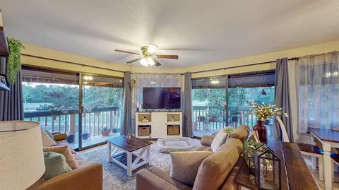4221 Bonita Rd #10, Bonita, CA 91902